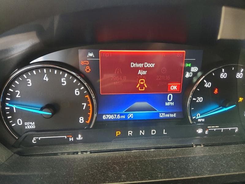 2021 FORD EXPLORER XLT 9