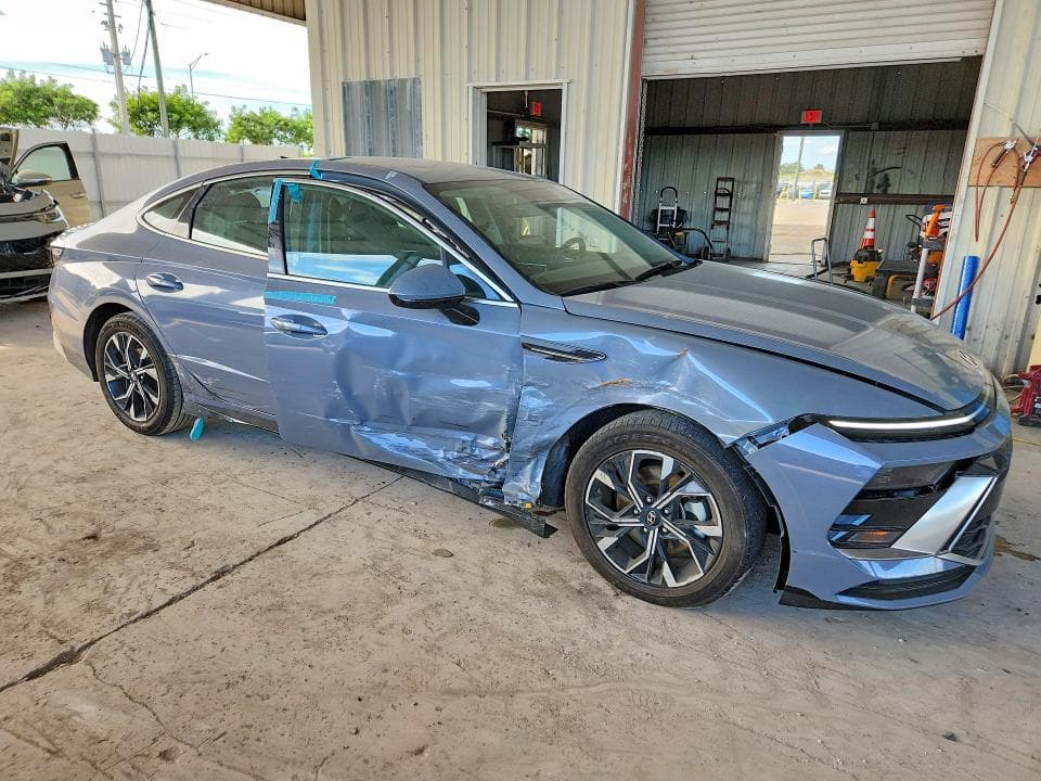 2025 HYUNDAI SONATA SEL 4
