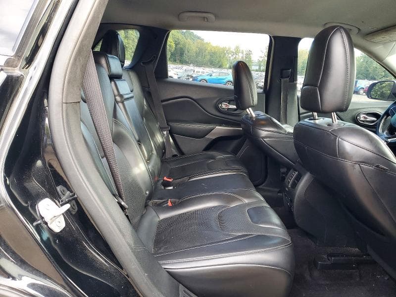 2019 JEEP CHEROKEE LIMITED 11