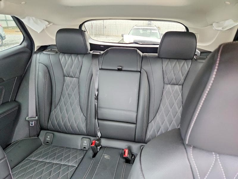 2023 BUICK ENVISION AVENIR 10