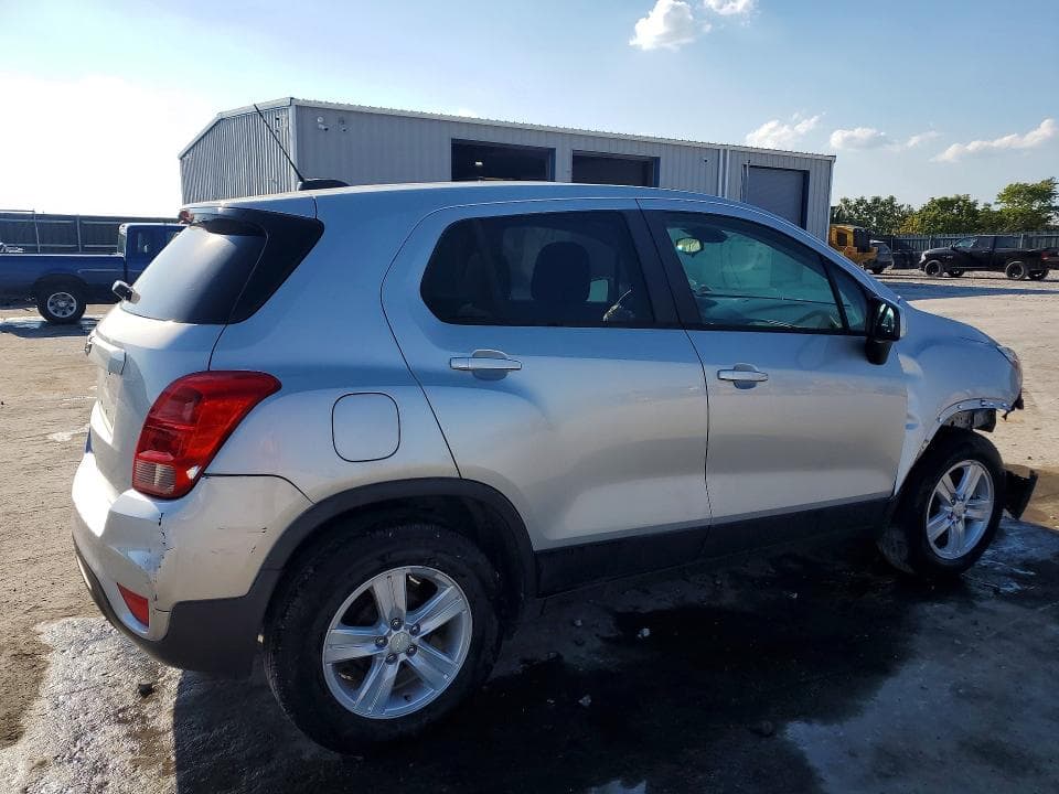 2019 CHEVROLET TRAX LS 3