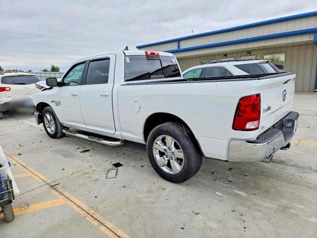 2019 RAM 1500 CLASSIC SLT 2