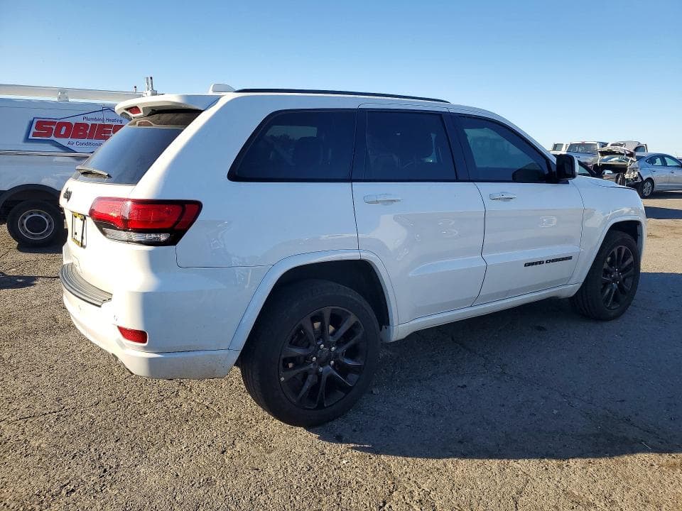 2020 JEEP CHEROKEE 3