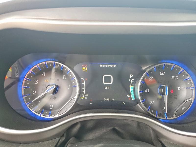 2025 CHRYSLER PACIFICA SELECT 9