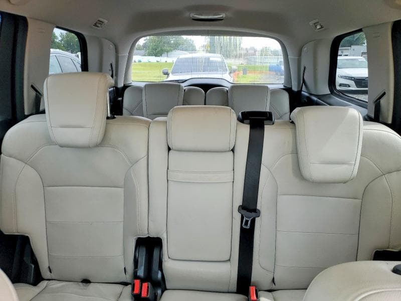 2017 MERCEDES-BENZ GLS 550 4MATIC 10