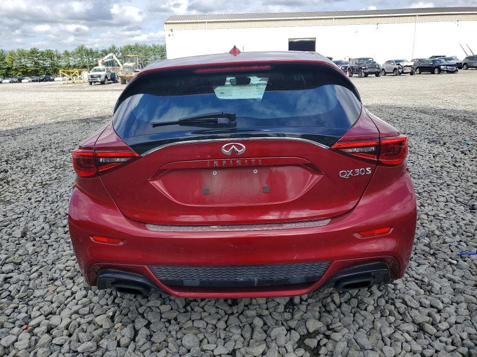 2017 INFINITI QX30 BASE 6
