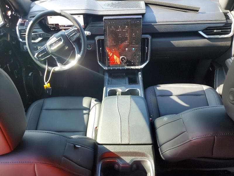 2024 GMC ACADIA UPLEVEL 8