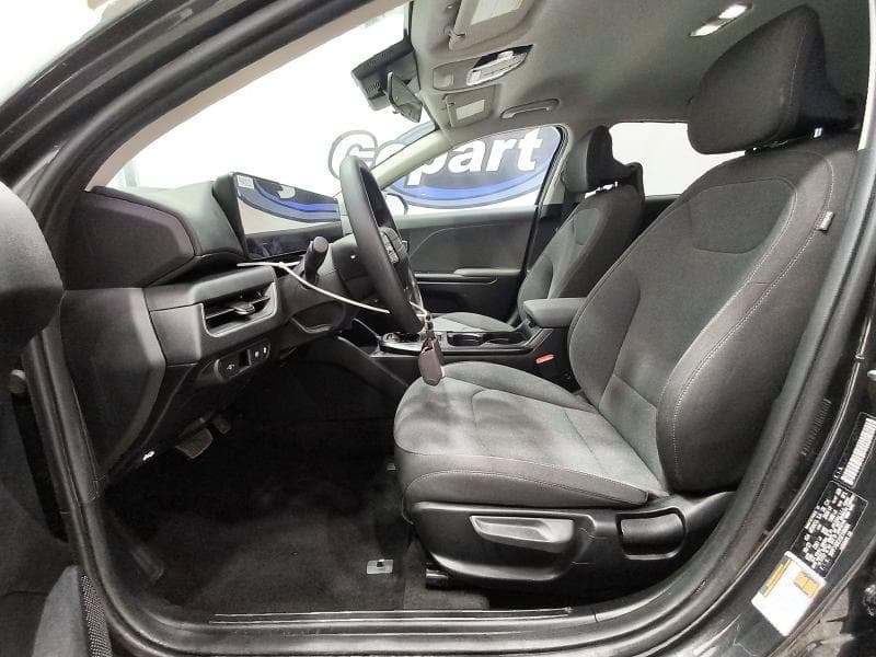 2025 KIA K4 LX 7