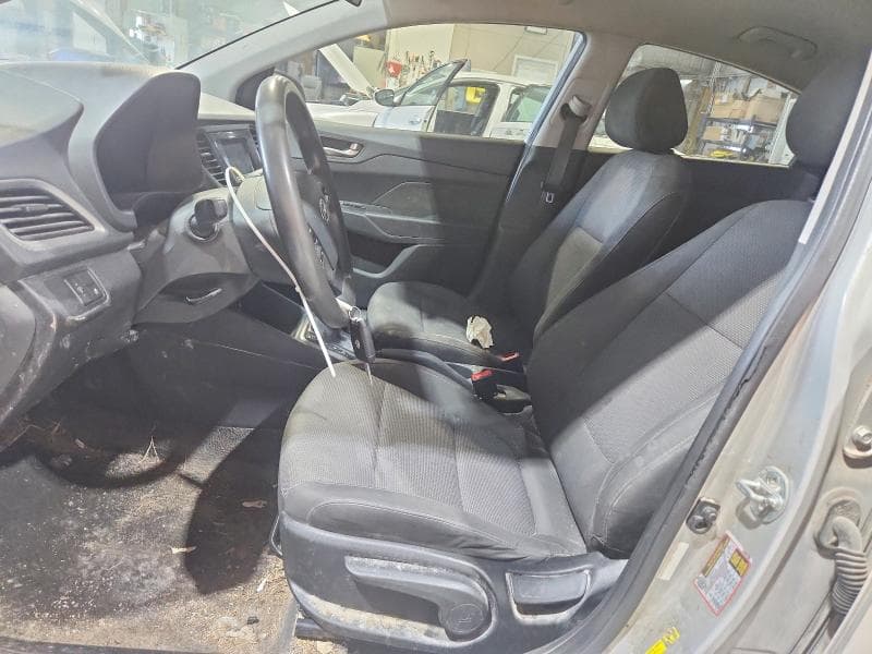 2019 HYUNDAI ACCENT SE 7