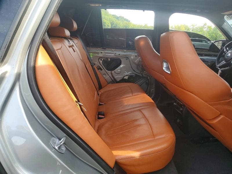 2017 BMW X5 M 11