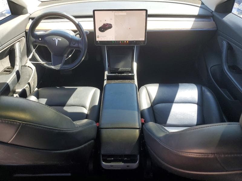 2018 TESLA MODEL 3 8