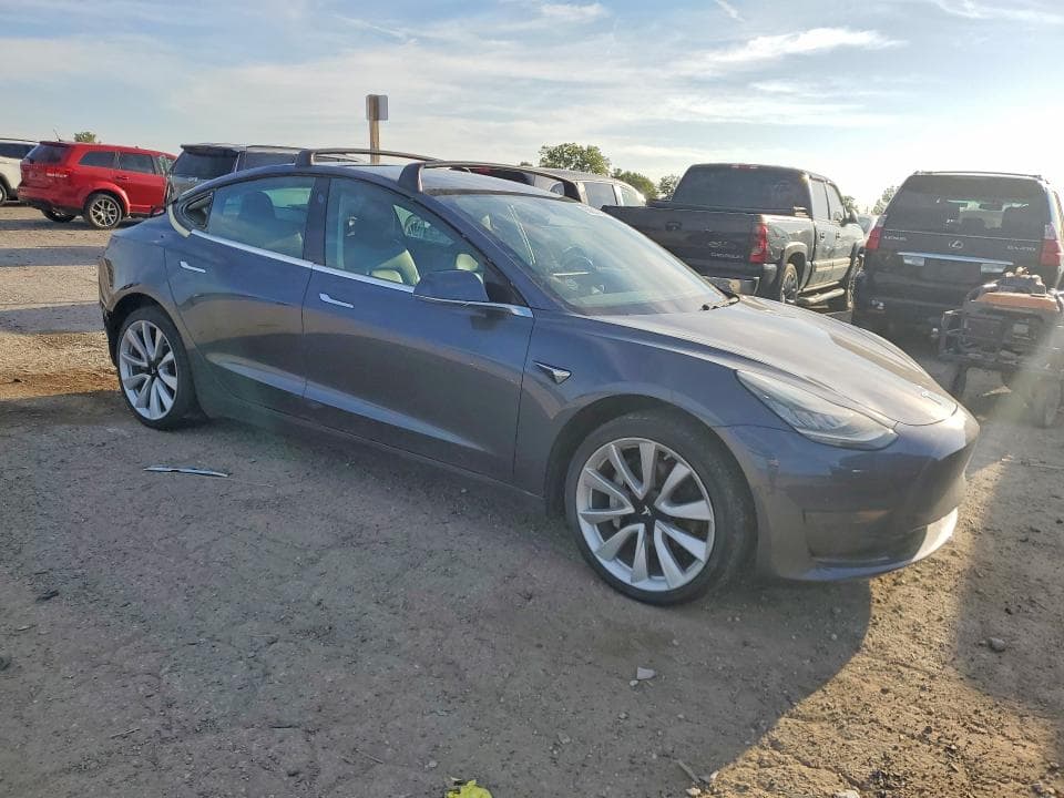 2020 TESLA MODEL 3 4
