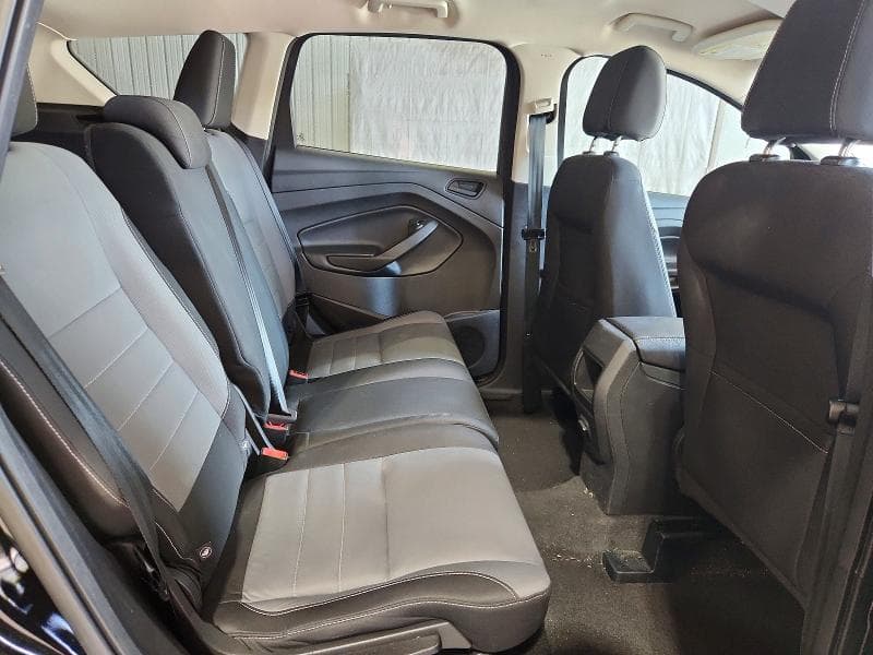 2017 FORD ESCAPE S 11