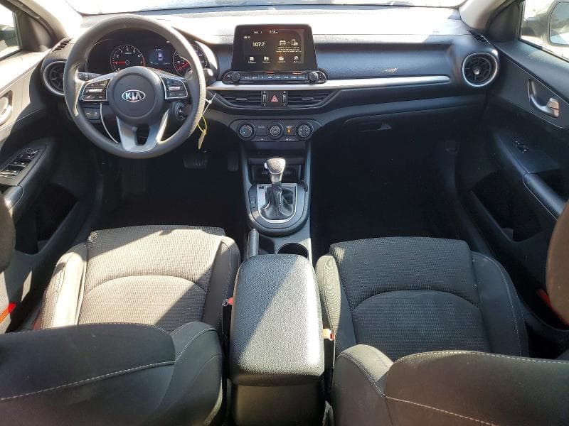2020 KIA FORTE FE 8