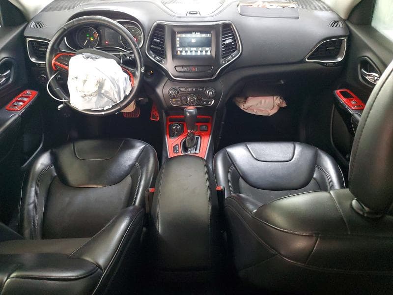 2020 JEEP CHEROKEE LATITUDE PLUS 8