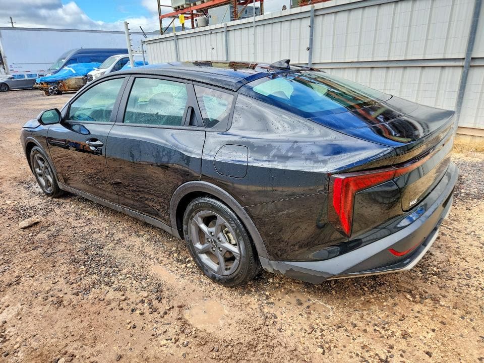 2025 KIA K4 LXS 2