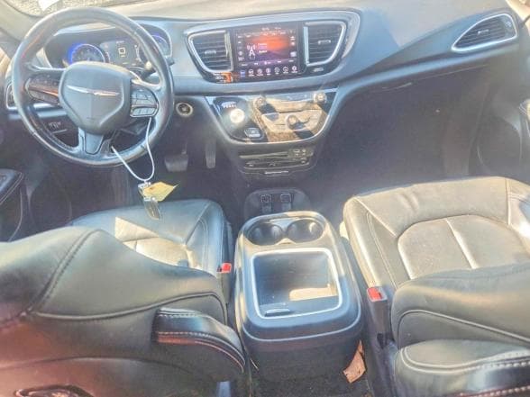 2019 CHRYSLER PACIFICA TOURING L PLUS 8