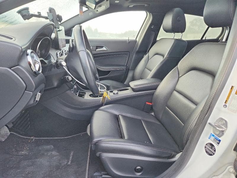 2019 MERCEDES-BENZ GLA 250 7