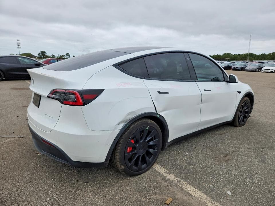 2021 TESLA MODEL Y 3