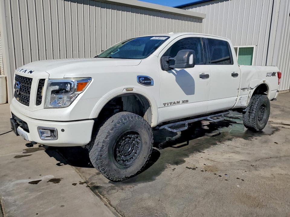 2019 NISSAN TITAN XD PRO-4X