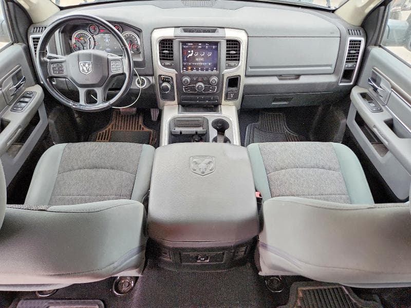 2020 RAM 1500 CLASSIC SLT 8