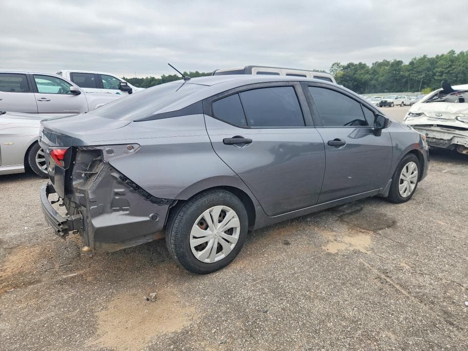 2020 NISSAN VERSA S 3