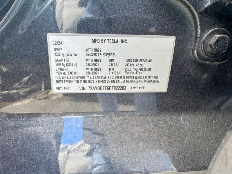 2024 TESLA MODEL Y 10