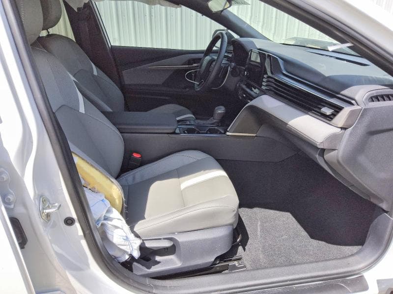 2026 TOYOTA CAMRY SE 14