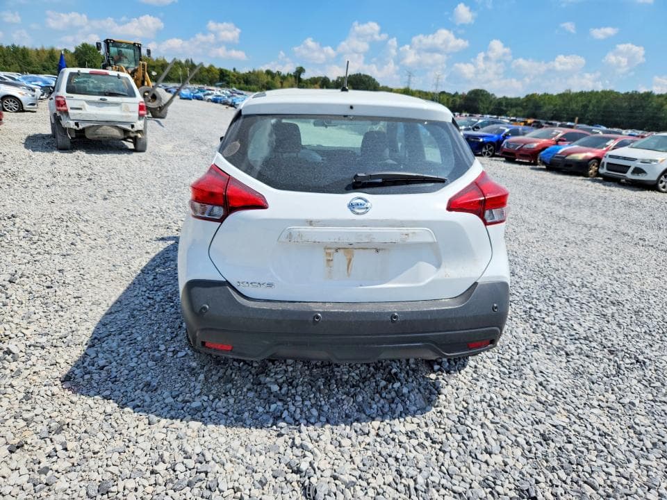 2020 NISSAN KICKS S 6