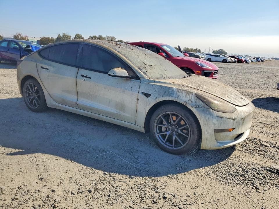 2023 TESLA MODEL 3 4