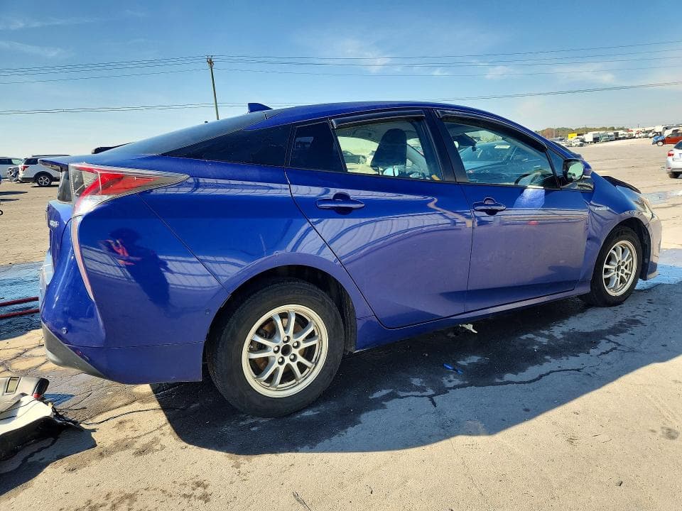2017 TOYOTA PRIUS TWO 3