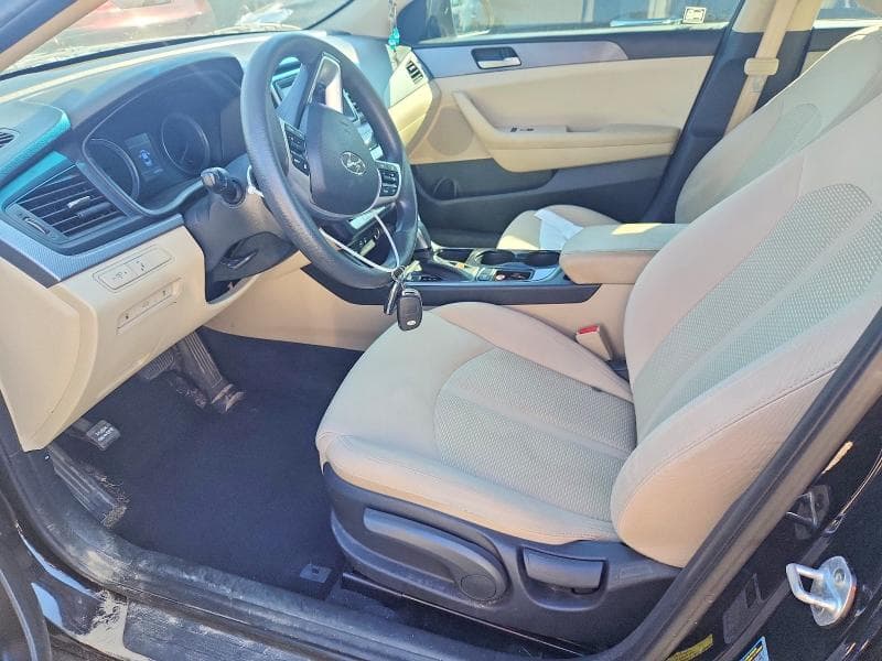 2019 HYUNDAI SONATA SE 7
