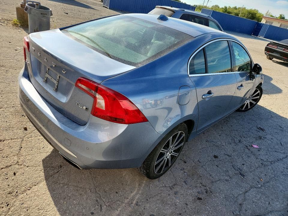 2018 VOLVO S60 INSCRIPTION 3