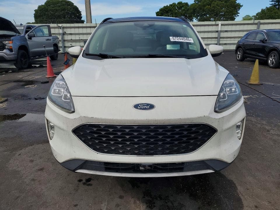2020 FORD ESCAPE TITANIUM 5