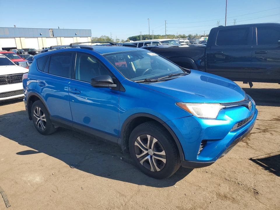 2017 TOYOTA RAV4 LE 4
