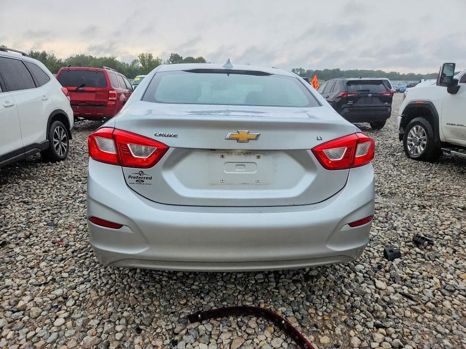 2017 CHEVROLET CRUZE LT 6