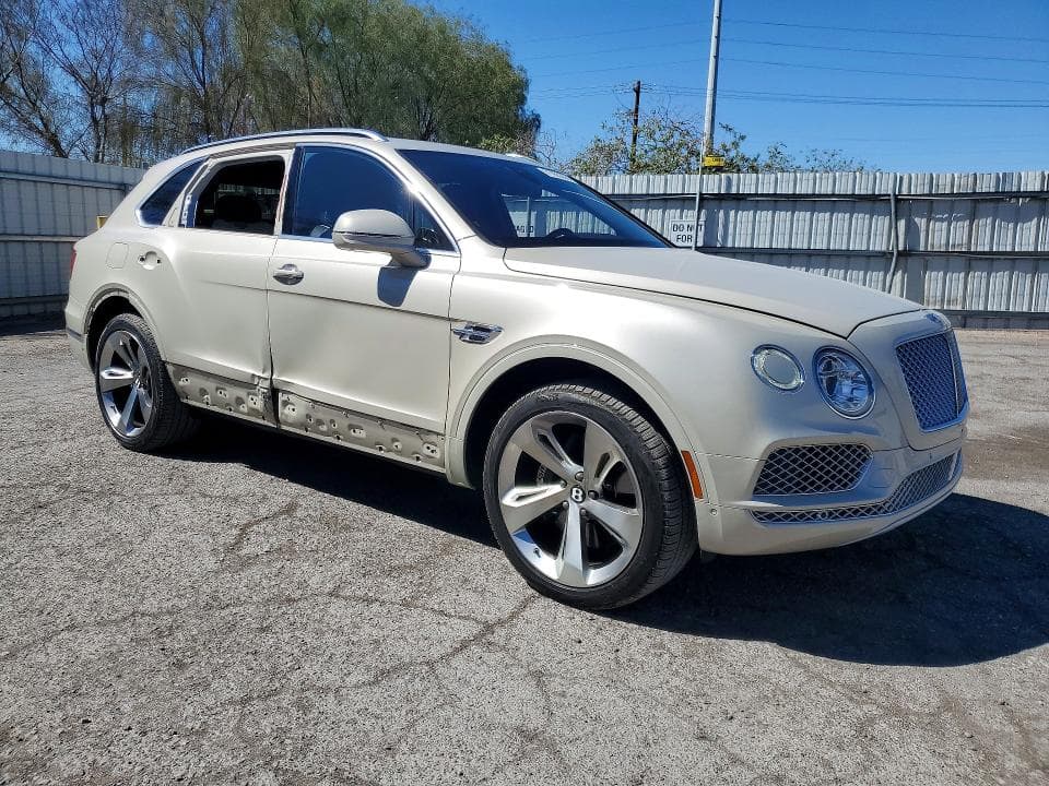 2018 BENTLEY BENTAYGA 4