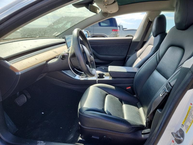 2018 TESLA MODEL 3 7