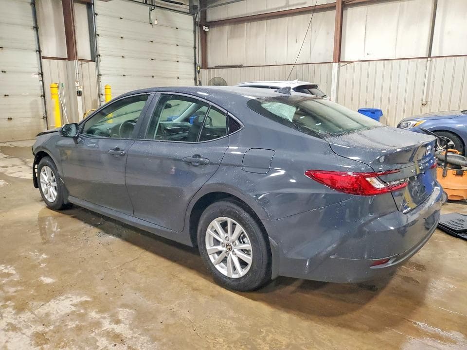 2026 TOYOTA CAMRY LE 2