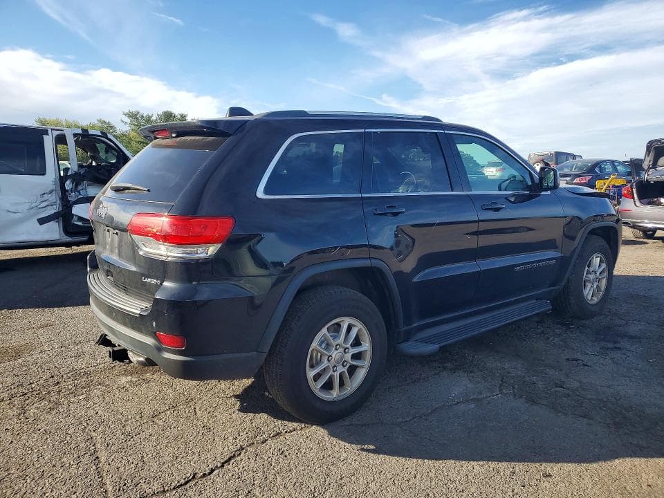 2018 JEEP GRAND CHEROKEE LAREDO 3