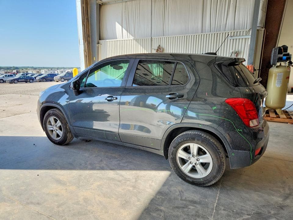 2020 CHEVROLET TRAX LS 2
