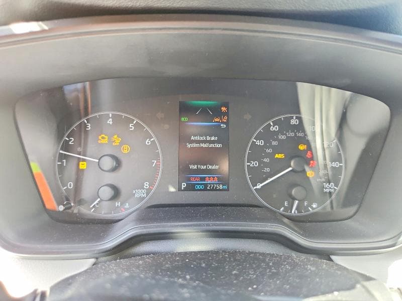 2023 TOYOTA COROLLA SE 9