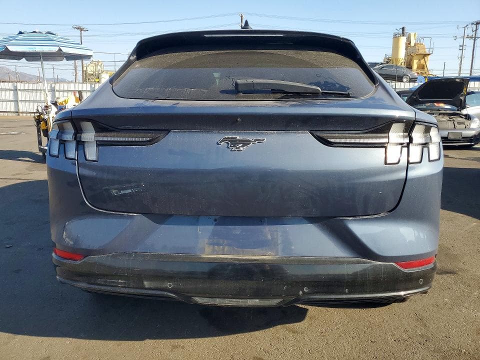 2021 FORD MUSTANG MACH-E PREMIUM 6