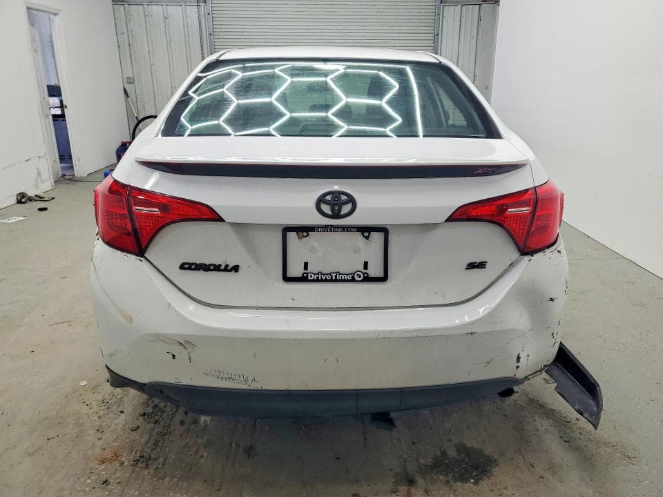 2017 TOYOTA COROLLA SE 6