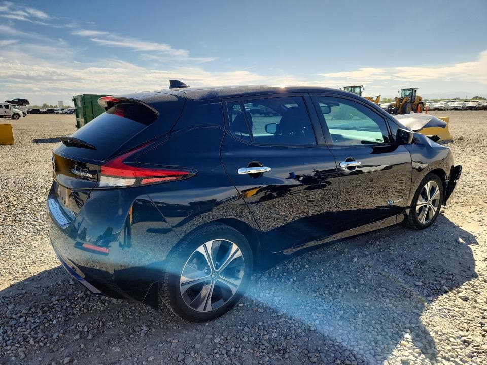 2019 NISSAN LEAF SV 3