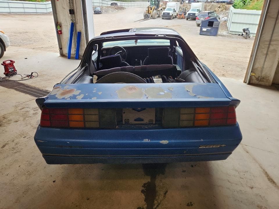 1985 CHEVROLET CAMARO 6