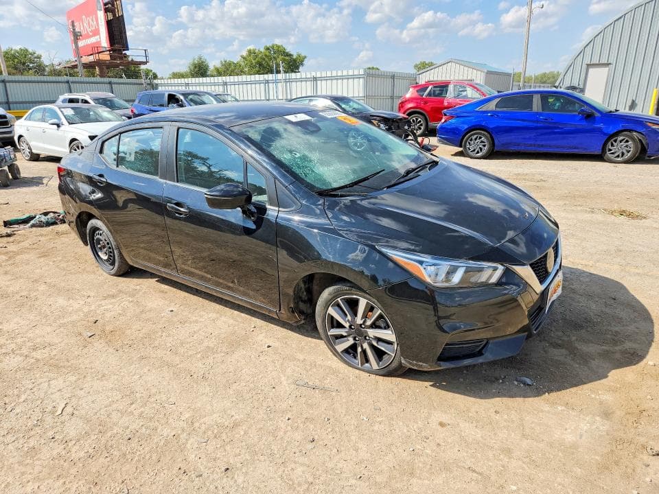 2021 NISSAN VERSA SV 4