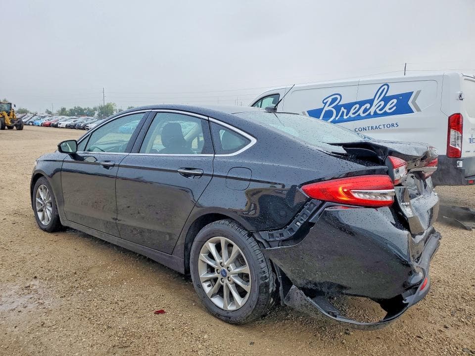 2017 FORD FUSION SE 2