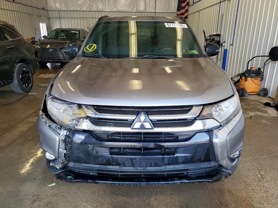 2018 MITSUBISHI OUTLANDER SE 5