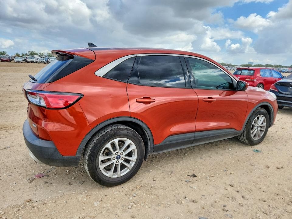2020 FORD ESCAPE SE 3